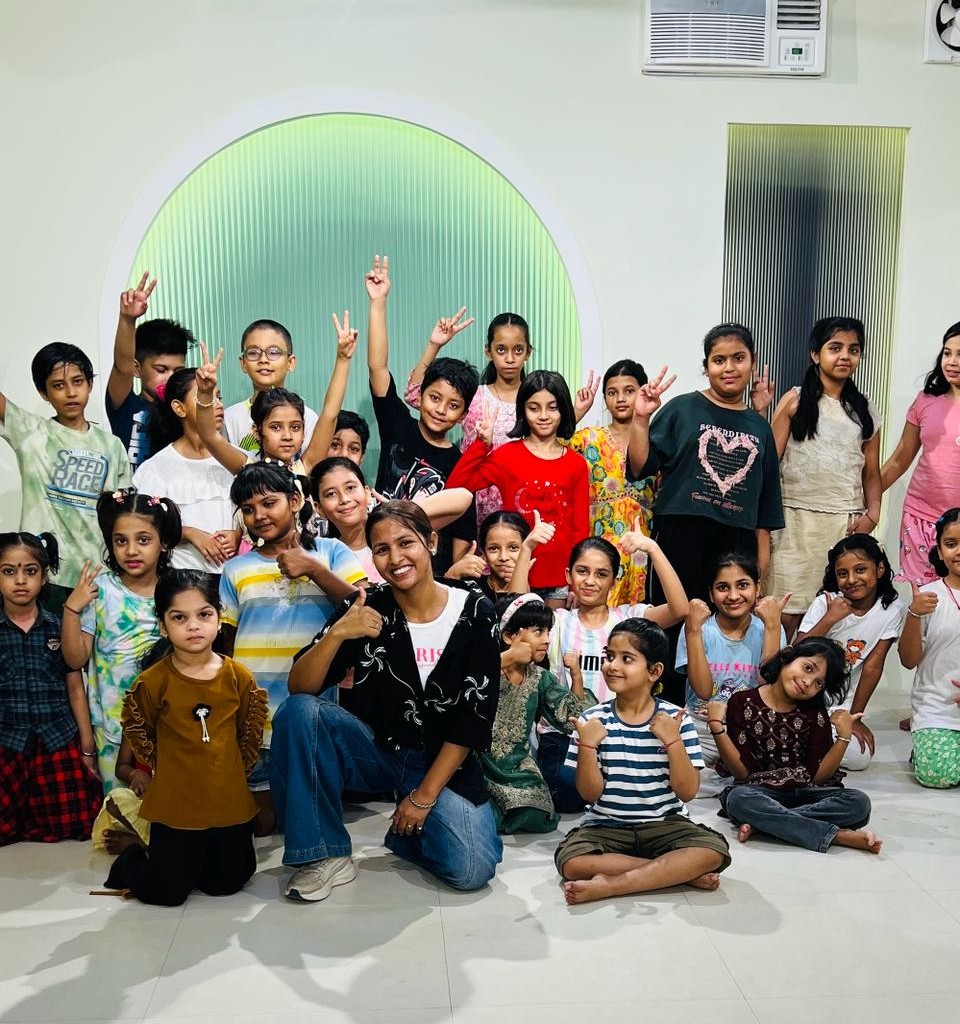 Dance Vibe Studio Crew